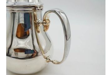 フランス　クリストフル　CHRISTOFLE　アルビ　シルバーコーティング　シンプルながら洗練されたデザインが素敵なティーポット&クリーマー(銀メッキ、ミルクポット、ミルクジャー)(R-075960)