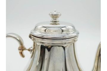 フランス　クリストフル　CHRISTOFLE　アルビ　シルバーコーティング　シンプルながら洗練されたデザインが素敵なティーポット&クリーマー(銀メッキ、ミルクポット、ミルクジャー)(R-075960)