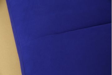 中古　美品　2022年購入　Ligne roset(リーン・ロゼ)　ROSETPrado(ロゼプラド)　デザイン性にこだわりを感じるスタイリッシュな3Pソファ(リーンロゼ、3人掛けソファ、三人掛け、トリプルソファ)(R-075970)