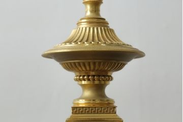 中古　EURO CASA(ユーロカーサ)取り扱い　最高級　VERSACE HOME(ヴェルサーチホーム)　MEDUSA(メデューサ)　ゴージャスな空間を演出するテーブルランプ(卓上照明、テーブルライト、デスクスタンド、スタンドライト)(R-075973)