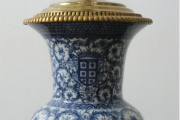 中古　サァラ麻布取り扱い　WILDWOOD JAPAN(ワイルドウッドジャパン)　和モダンテイストの空間演出にぴったりの卓上照明(テーブルライト、スタンドライト、テーブルスタンド)(R-075975)