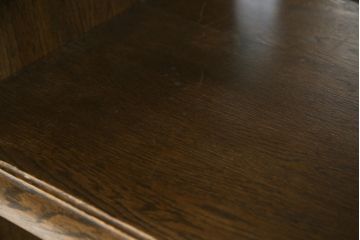 中古　特注品!!　永田良介商店　洗練された佇まいが魅力的な脚付きガラスケース(Gケース、ショーケース、ディスプレイケース、コレクションケース、飾り棚、陳列棚、店舗什器)(R-075984)