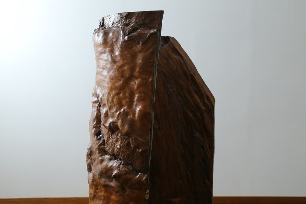 中古　特大!!　漆塗り　木の質感そのままで存在感抜群!屋久杉材の衝立て　定価約400万円　(R-075989)