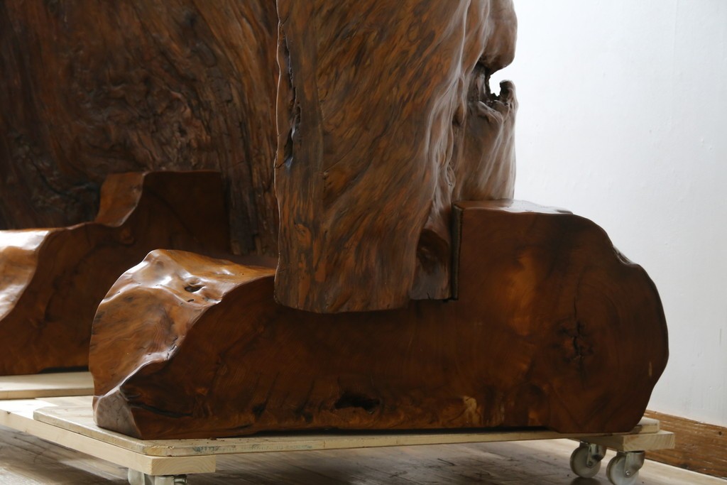 中古　特大!!　漆塗り　木の質感そのままで存在感抜群!屋久杉材の衝立て　定価約400万円　(R-075989)