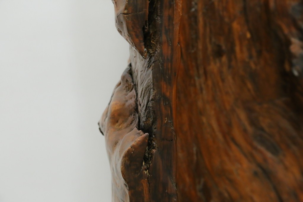 中古　特大!!　漆塗り　木の質感そのままで存在感抜群!屋久杉材の衝立て　定価約400万円　(R-075989)