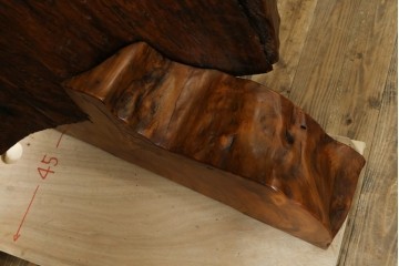 中古　特大!!　漆塗り　木の質感そのままで存在感抜群!屋久杉材の衝立て　定価約400万円　(R-075989)