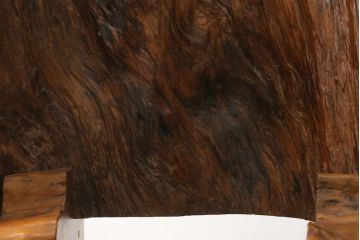 中古　特大!!　屋久杉　漆塗り　木の質感そのままで存在感抜群の衝立て(パーテーション、衝い立て、つい立て、間仕切り、仕切り、ディスプレイ)(定価約400万円)(R-075989)