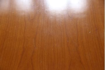 中古　アクタス取り扱い　イタリア製　ポラダ(porada)社　チェリー材　すっきりとした佇まいが魅力的なダイニングテーブル(4人掛け、6人掛け、食卓)(定価約32万円)(R-075996)