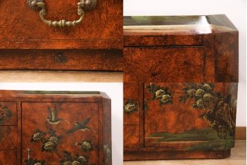 ヴィンテージ家具　繊細な絵柄が目を引くシノワズリ様式のサイドボード(サイドキャビネット、リビングボード、引き出し、収納棚、戸棚)(R-076000)