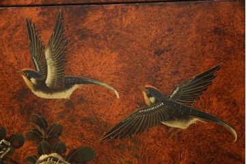 ヴィンテージ家具　繊細な絵柄が目を引くシノワズリ様式のサイドボード(サイドキャビネット、リビングボード、引き出し、収納棚、戸棚)(R-076000)