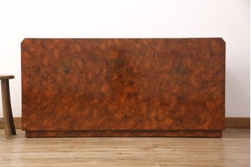 ヴィンテージ家具　繊細な絵柄が目を引くシノワズリ様式のサイドボード(サイドキャビネット、リビングボード、引き出し、収納棚、戸棚)(R-076000)