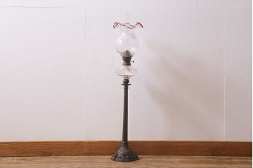アンティーク照明　明治大正　グラビュール(グラヴュール)　金魚鉢型　チューリップ型　赤縁　フリルガラスのオイルランプ(フロアランプ、スタンドライト)(R-076001)