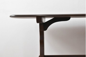 イギリスヴィンテージ　ERCOL(アーコール)　クラシカルな雰囲気漂うダイニングテーブル(4人掛け、6人掛け、食卓、作業台、ヴィンテージ、英国、北欧)(R-076002)