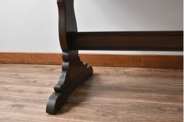 イギリスヴィンテージ　ERCOL(アーコール)　クラシカルな雰囲気漂うダイニングテーブル(4人掛け、6人掛け、食卓、作業台、ヴィンテージ、英国、北欧)(R-076002)