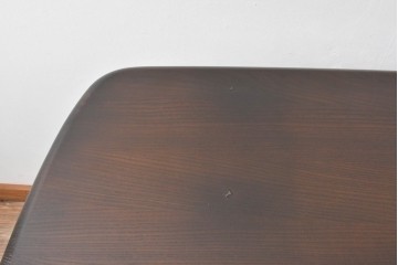 イギリスヴィンテージ　ERCOL(アーコール)　クラシカルな雰囲気漂うダイニングテーブル(4人掛け、6人掛け、食卓、作業台、ヴィンテージ、英国、北欧)(R-076002)
