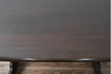 イギリスヴィンテージ　ERCOL(アーコール)　クラシカルな雰囲気漂うダイニングテーブル(4人掛け、6人掛け、食卓、作業台、ヴィンテージ、英国、北欧)(R-076002)