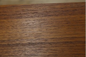 デンマークヴィンテージ　チーク材　キャスターとカゴ付きで便利なソーイングワゴン　(R-076005)