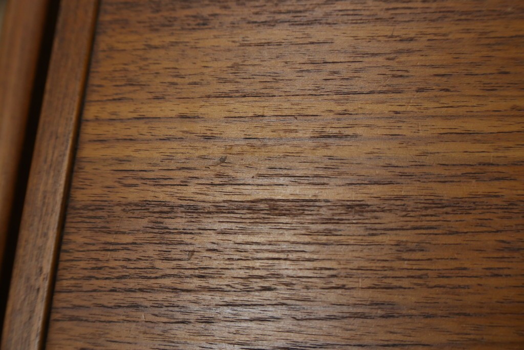 デンマークヴィンテージ　チーク材　キャスターとカゴ付きで便利なソーイングワゴン　(R-076005)