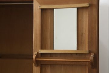 和製アンティーク　激レア希少!!　美しくデザインされたパーケットリー(寄木細工・象嵌)の扉が目を惹くワードローブ(洋服タンス、衣装箪笥)(R-076010)