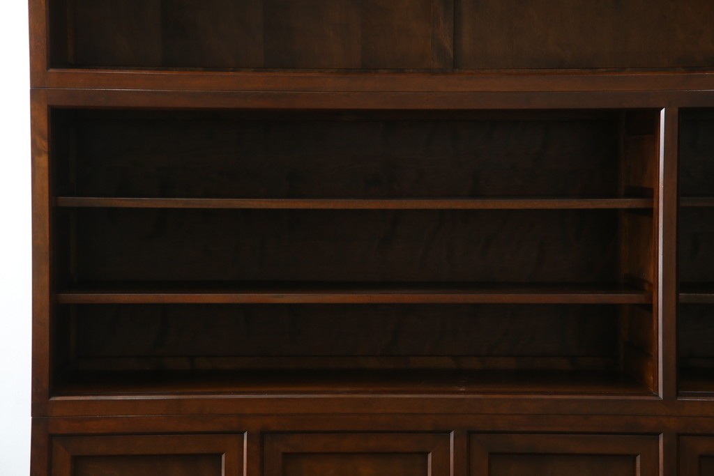 中古　美品　松本民芸家具　和モダンな雰囲気を醸し出す舞良型食器棚　定価約133万円　(R-076011)