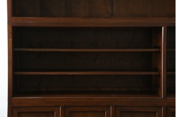 中古　美品　松本民芸家具　和モダンな雰囲気を醸し出す舞良型食器棚　定価約133万円　(R-076011)