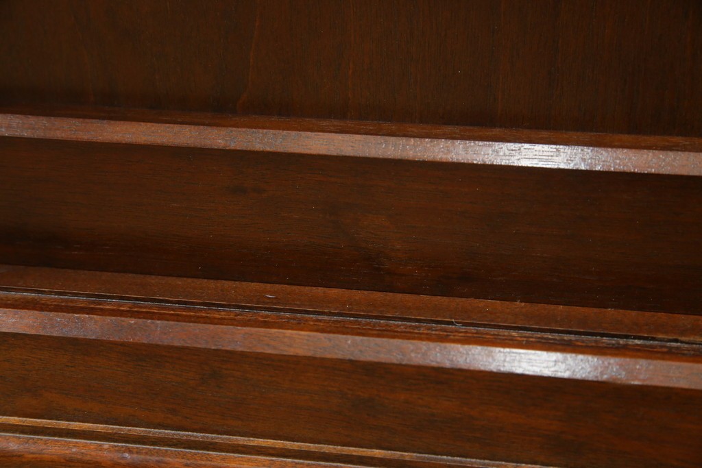 中古　美品　松本民芸家具　和モダンな雰囲気を醸し出す舞良型食器棚　定価約133万円　(R-076011)