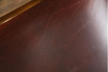 中古　スペイン製　バロッサバレンティ(VARO,S.A. VALENTI)　緩やかな曲線を描くデザインが美しいダイニングチェア2脚セット(椅子、イス)(定価2脚で約30万円)(R-076018)