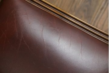 中古　スペイン製　バロッサバレンティ(VARO,S.A. VALENTI)　緩やかな曲線を描くデザインが美しいダイニングチェア2脚セット(椅子、イス)(定価2脚で約30万円)(R-076018)