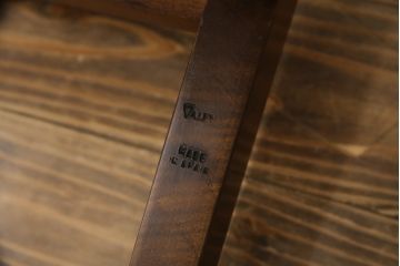 中古　スペイン製　バロッサバレンティ(VARO,S.A. VALENTI)　緩やかな曲線を描くデザインが美しいダイニングチェア2脚セット(椅子、イス)(定価2脚で約30万円)(R-076018)