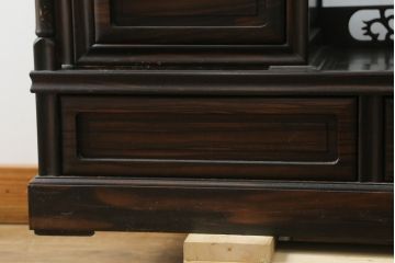 和製ビンテージ　民芸家具　縞黒檀(シマコクタン)無垢材　上品な色味と艶が魅力的な飾り棚(茶棚、違い棚、収納棚、戸棚、ヴィンテージ)(R-076019)
