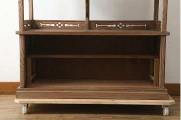 和製ビンテージ　高級杉材　流れるような美しい杢目が目を惹く飾り棚(茶棚、茶箪笥、収納棚、戸棚、キャビネット、ヴィンテージ)(R-076020)