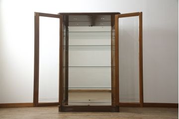 中古　イタリア製　Mobili Signoretto(モビリ シグノレット)　堂々とし佇まいが魅力的なガラスケース(キュリオケース、キャビネット、飾り棚、収納棚)(R-076022)