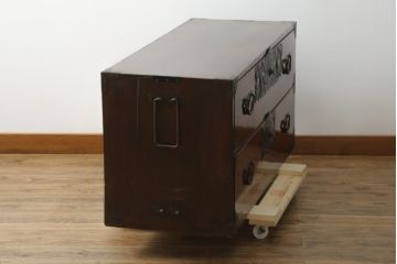 和製アンティーク　前面欅(ケヤキ)材　落ち着いた佇まいが魅力的な仙台箪笥ローボード(収納箪笥、衣装箪笥、時代箪笥、引き出し、ローチェスト、テレビ台、テレビボード)(R-076024)