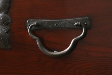 和製アンティーク　前面欅(ケヤキ)材　落ち着いた佇まいが魅力的な仙台箪笥ローボード(収納箪笥、衣装箪笥、時代箪笥、引き出し、ローチェスト、テレビ台、テレビボード)(R-076024)
