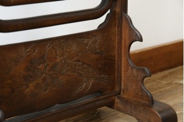 和製アンティーク　高級品!!　総桑材　上質な和の空間づくりにおすすめの彫刻入り姿見　(R-076026)