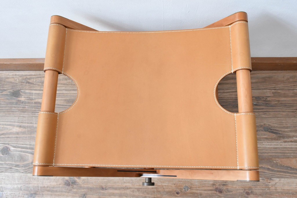 中古　HERMES(エルメス)　本革　PIPPAシリーズ　イエローカラーのレザーが魅力的な折り畳み式チェア　定価約160万円　(R-076033)