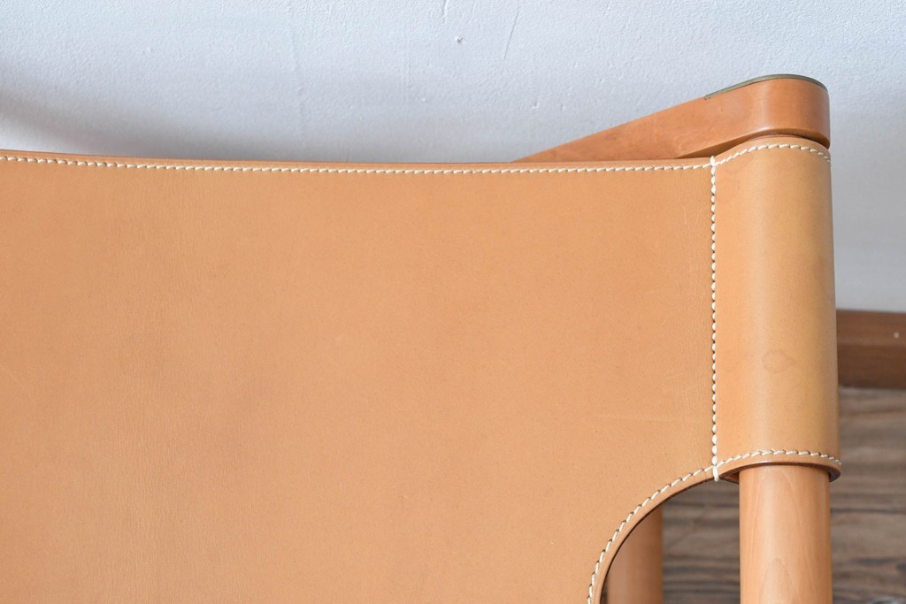 中古　HERMES(エルメス)　本革　PIPPAシリーズ　イエローカラーのレザーが魅力的な折り畳み式チェア　定価約160万円　(R-076033)