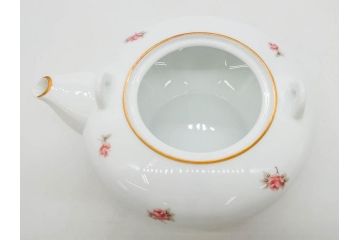 大倉陶園(OKURA、OAC)　小花　プチローズ　可憐で上品な雰囲気を醸し出す茶器セット(バラ、薔薇、急須、湯呑み5客、湯のみ、箱付き、洋食器)(R-076035)