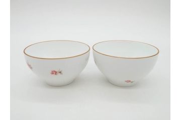 大倉陶園(OKURA、OAC)　小花　プチローズ　可憐で上品な雰囲気を醸し出す茶器セット(バラ、薔薇、急須、湯呑み5客、湯のみ、箱付き、洋食器)(R-076035)