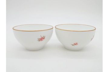大倉陶園(OKURA、OAC)　小花　プチローズ　可憐で上品な雰囲気を醸し出す茶器セット(バラ、薔薇、急須、湯呑み5客、湯のみ、箱付き、洋食器)(R-076035)