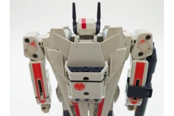 超時空要塞マクロス　バトロイド・バルキリー　VF-1J　1/55　タカトクトイス(おもちゃ、オモチャ、玩具、フィギュア、変形、箱付き)(R-076036)