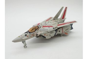 超時空要塞マクロス　バトロイド・バルキリー　VF-1J　1/55　タカトクトイス(おもちゃ、オモチャ、玩具、フィギュア、変形、箱付き)(R-076036)