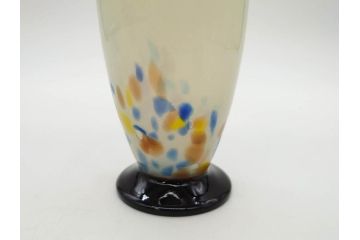 昭和レトロ　戦前　大正　可愛らしいデザインの古いマーブルガラス花瓶2個セット(フリル、色被せ、一輪挿し、花入、花器、硝子、吹きガラス)(R-076039)