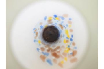 昭和レトロ　戦前　大正　可愛らしいデザインの古いマーブルガラス花瓶2個セット(フリル、色被せ、一輪挿し、花入、花器、硝子、吹きガラス)(R-076039)