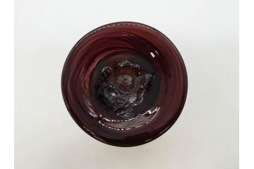 昭和レトロ　戦前　大正　可愛らしいデザインの古いマーブルガラス花瓶2個セット(フリル、色被せ、一輪挿し、花入、花器、硝子、吹きガラス)(R-076039)