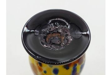 昭和レトロ　戦前　大正　可愛らしいデザインの古いマーブルガラス花瓶2個セット(フリル、色被せ、一輪挿し、花入、花器、硝子、吹きガラス)(R-076040)