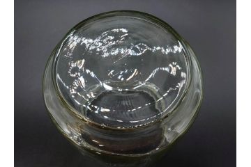 昭和レトロ　当時物　大正〜昭和初期　アルミ蓋　昔懐かしい雰囲気漂うガラス瓶3個セット(キャニスター、ガラスビン、硝子、菓子瓶、フタ付き)(R-076042)