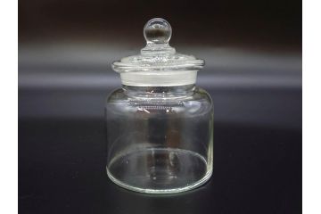アンティーク雑貨　昭和レトロ　お洒落なインテリアとしても活躍してくれる蓋付きガラス瓶3個セット(キャニスター、硝子、ガラスビン、菓子瓶、フタ付き、MADE IN OCCUPIED JAPAN(占領下の日本製)、オキュパイド ジャパン)(R-076043)