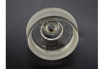 アンティーク雑貨　昭和レトロ　お洒落なインテリアとしても活躍してくれる蓋付きガラス瓶3個セット(キャニスター、硝子、ガラスビン、菓子瓶、フタ付き、MADE IN OCCUPIED JAPAN(占領下の日本製)、オキュパイド ジャパン)(R-076043)