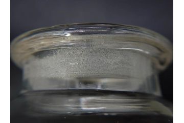 アンティーク雑貨　昭和レトロ　お洒落なインテリアとしても活躍してくれる蓋付きガラス瓶3個セット(キャニスター、硝子、ガラスビン、菓子瓶、フタ付き、MADE IN OCCUPIED JAPAN(占領下の日本製)、オキュパイド ジャパン)(R-076043)